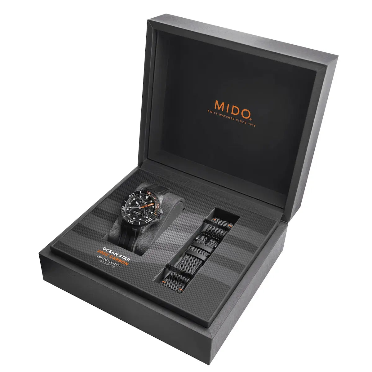 MIDO OCEAN STAR 200C CARBON 42.5MM M0424317708100