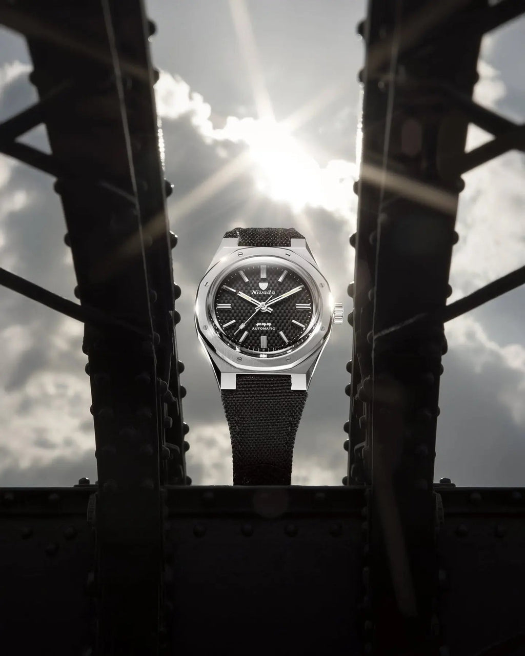 NIVADA GRENCHEN AUTOMATIC F77 BLACK 37MM 69000A77