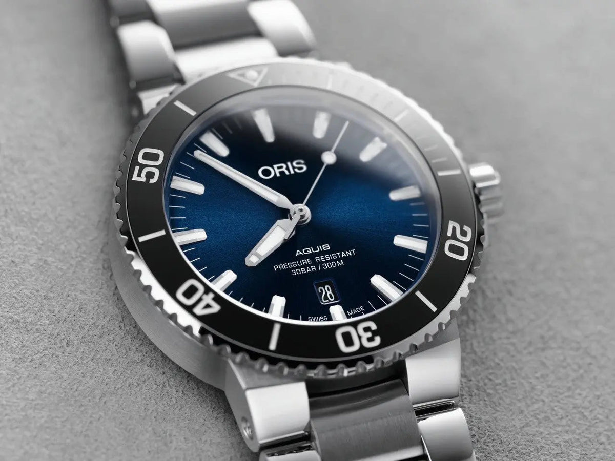 ORIS AQUIS DATE 43.5MM 01 733 7730 4135-07 8 24 05PEB