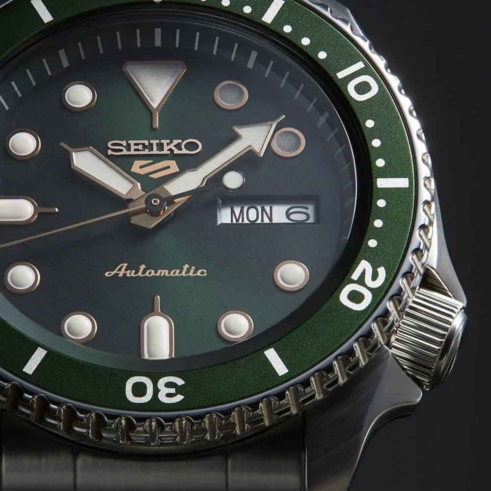 SEIKO 5 WATCH SKX AUTOMATIC 42.5MM SRPD63K1